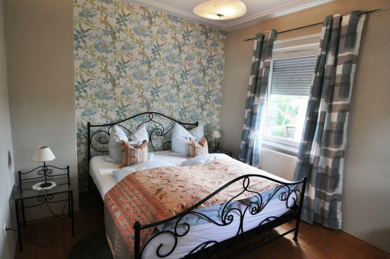Villa Lamba Gastezimmer Лорх Экстерьер фото